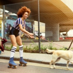 Rollerjoring, patinar con tu perro